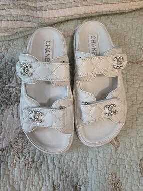 CC White Quilted Double Strap Sandals with Silver Hardware 37 7